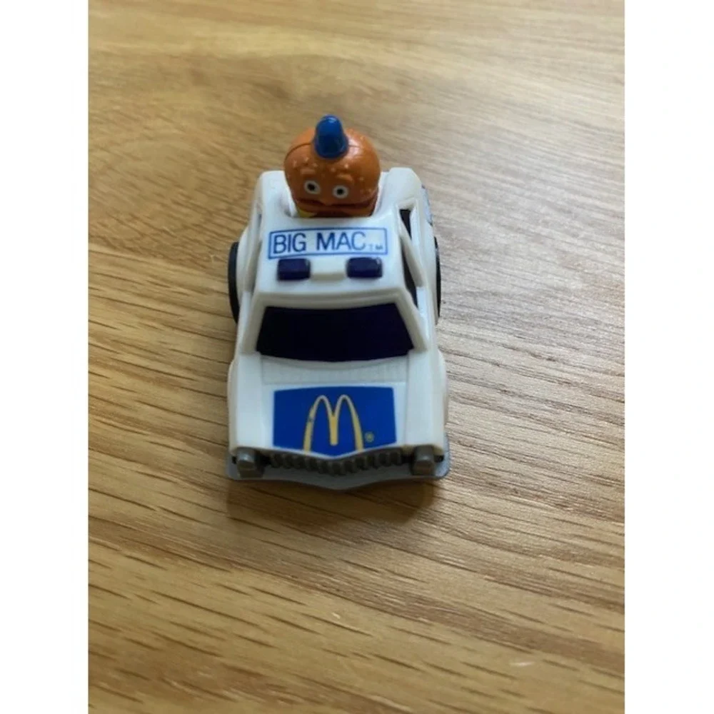 McDonalds Toy Lot Unisex OS Multicolor Good Pullback Cars Birdie Big Mac Kiosk